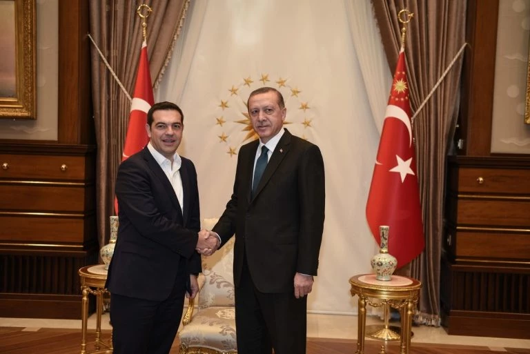 Τετ α τετ Τσίπρα – Ερντογάν μετά το μήνυμα για την… πληγή και τους Έλληνες στρατιωτικούς